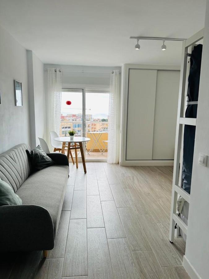 Modern White Studio بينالماذينا المظهر الخارجي الصورة